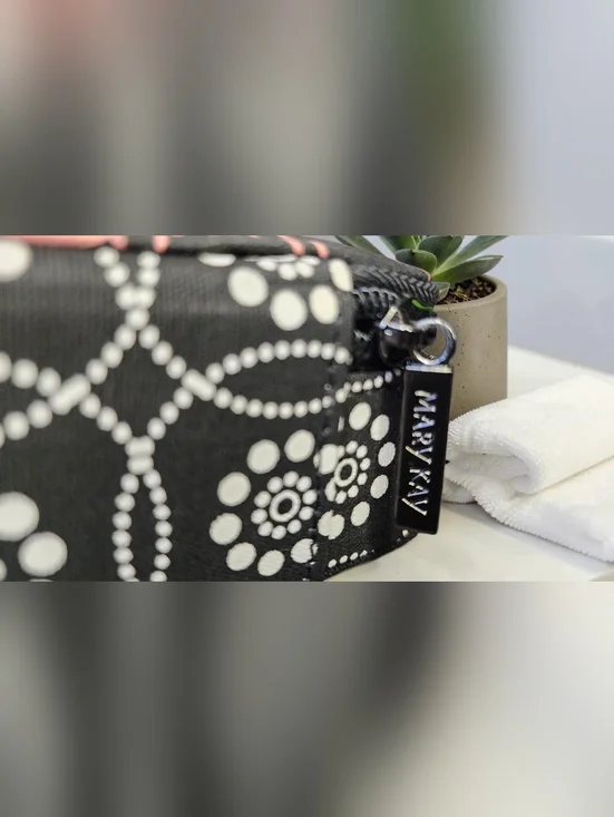 Mary Kay Floral Pattern Black & Pink Travel Organizer NWOT - Picture 3 of 7